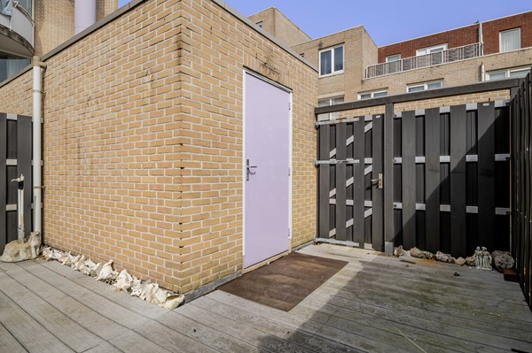 Medium property photo - Houtzagerssingel 120, 2512 XJ Den Haag